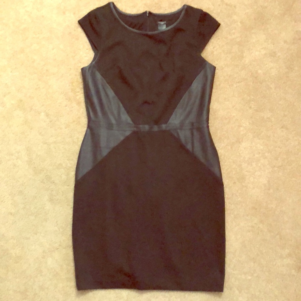 ANN TAYLOR PETITE Little Black Dress